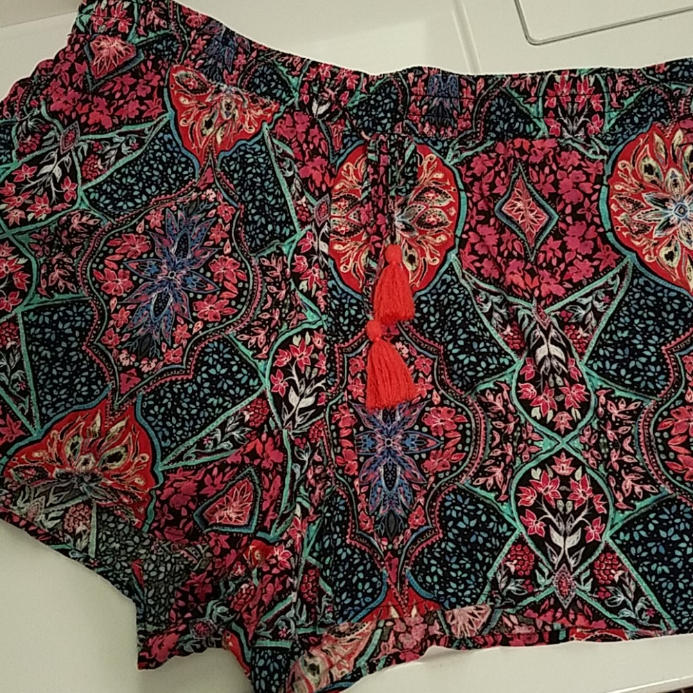 Gap pull on shorts